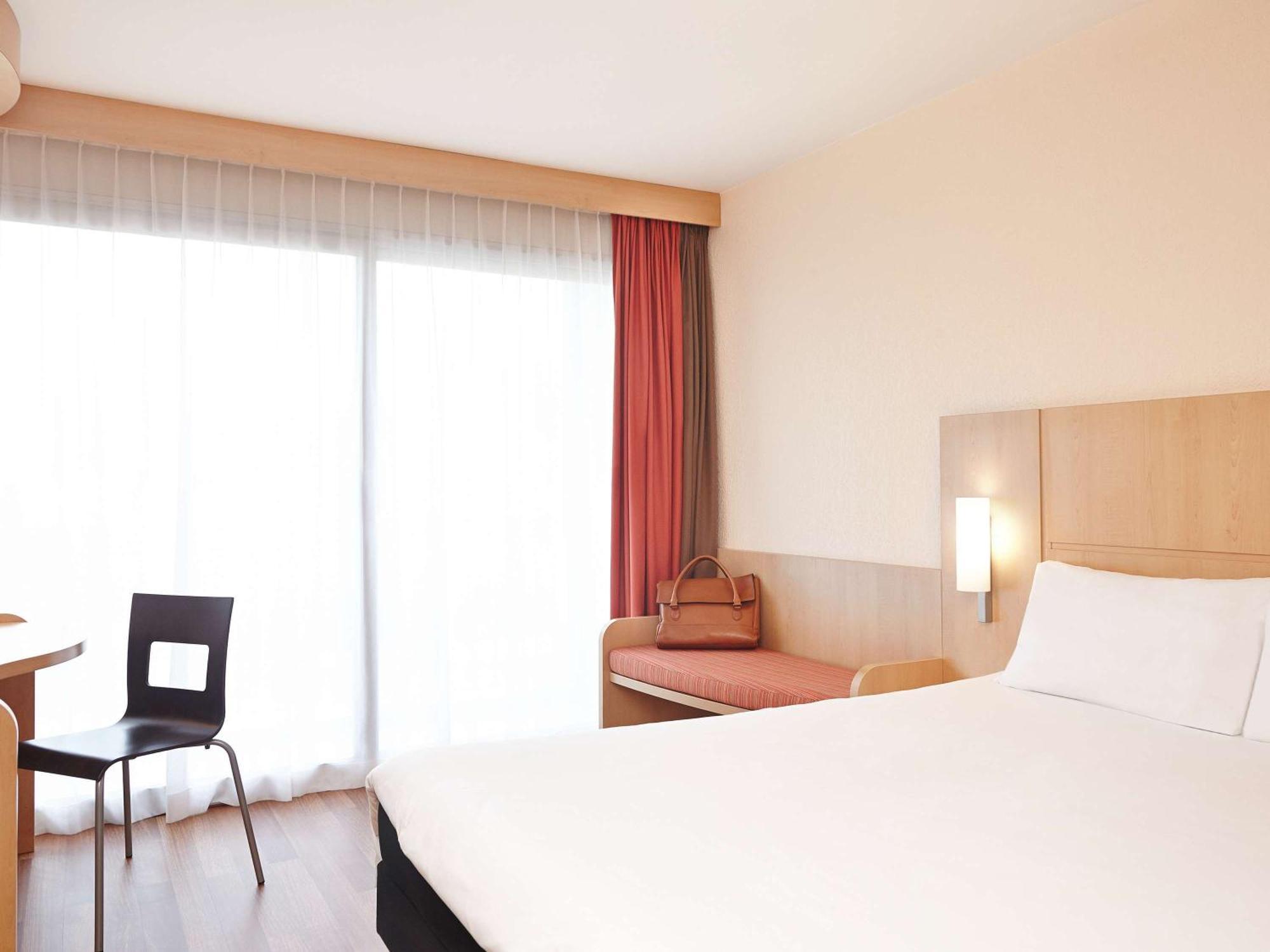 Ibis Cavaillon Portes Du Luberon Exteriör bild