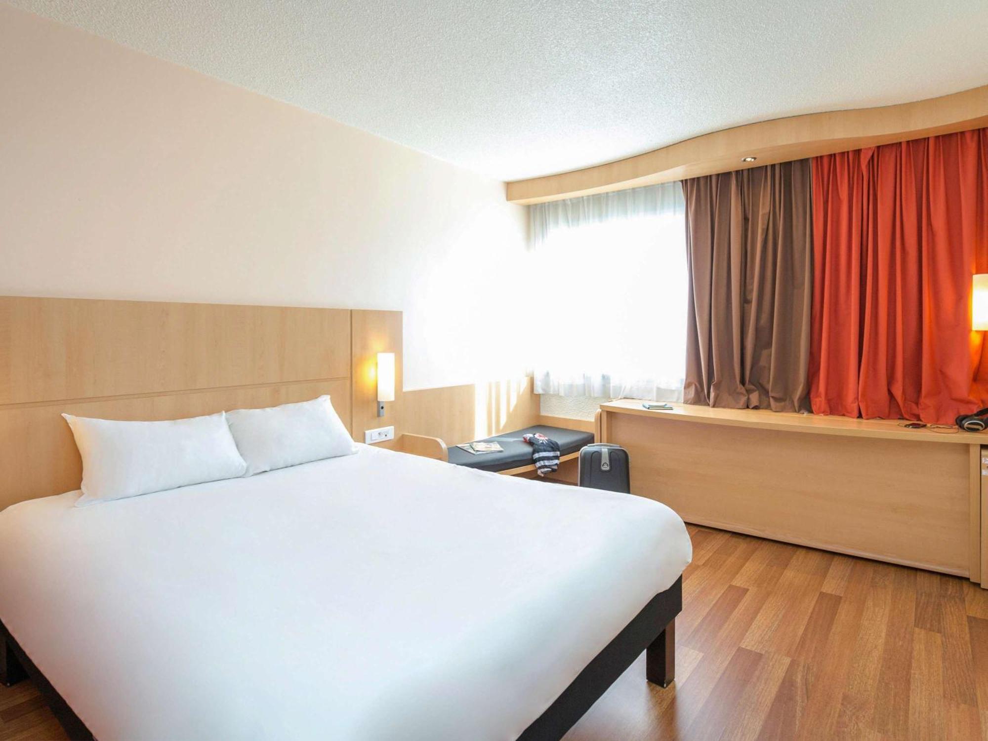 Ibis Cavaillon Portes Du Luberon Exteriör bild
